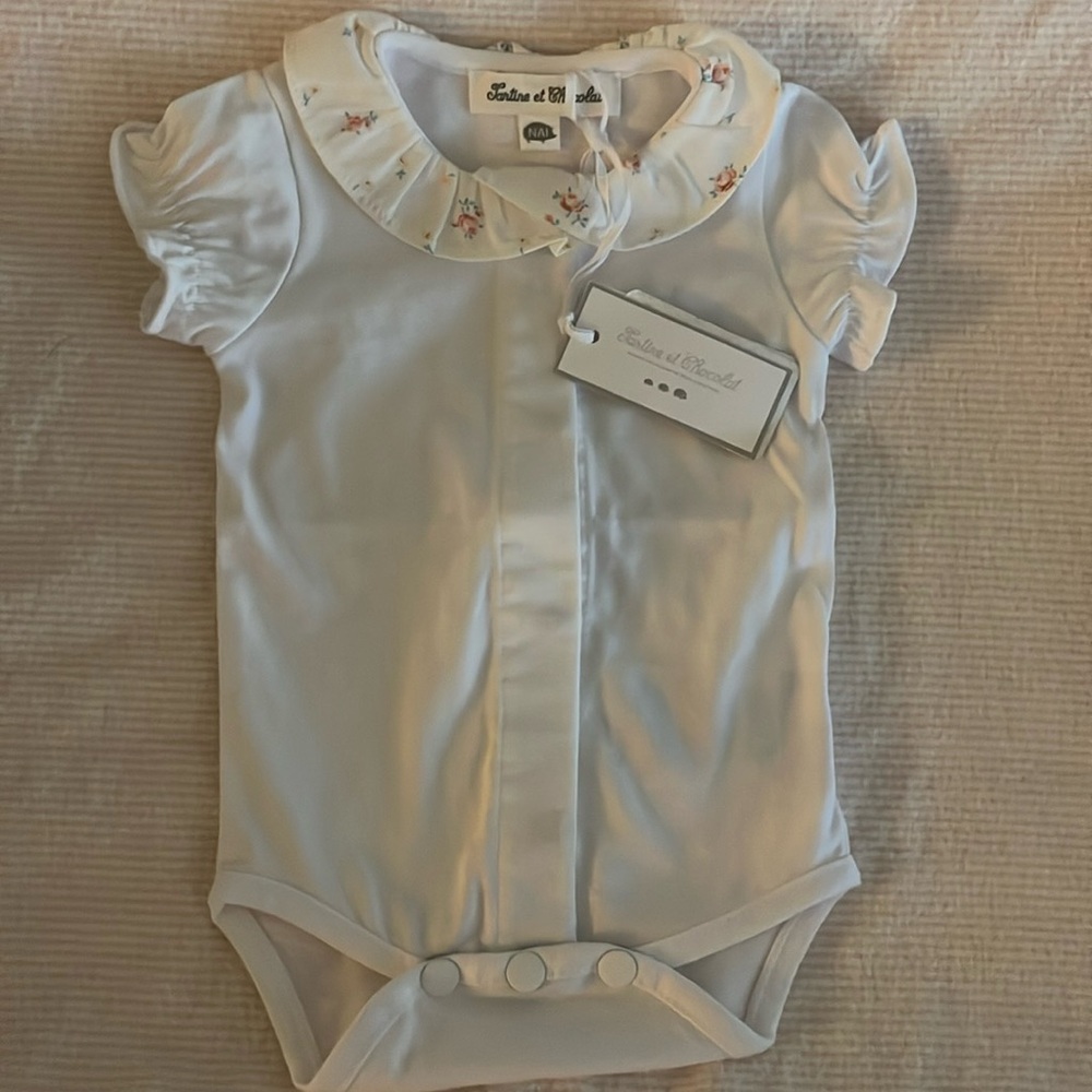 Tartine et Chocolat white newborn onesie NWT